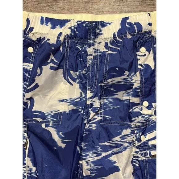 NWT Free People FP Movement Color Burst Embroidered Hike Pants Small Blue White - Picture 8 of 8